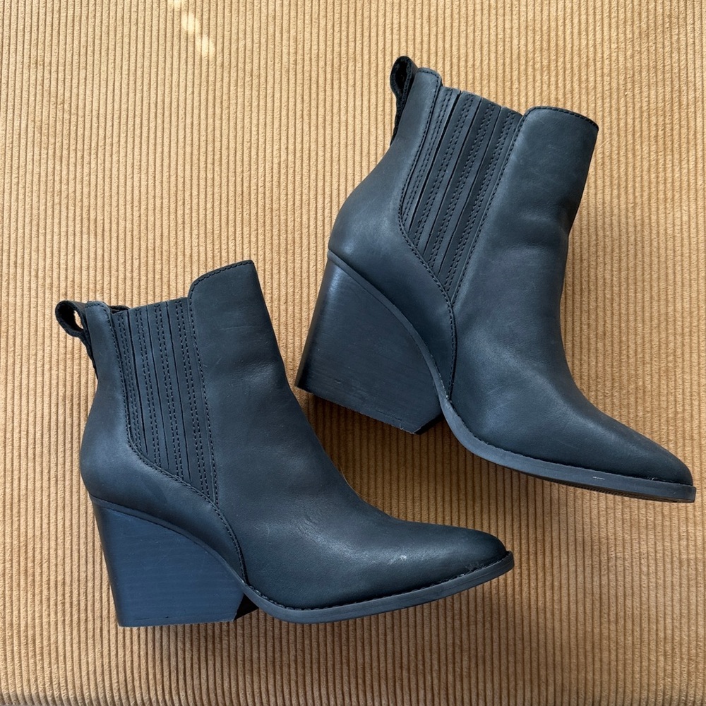 Toms Black Leather Chelsea-Style Ankle Boots NOA